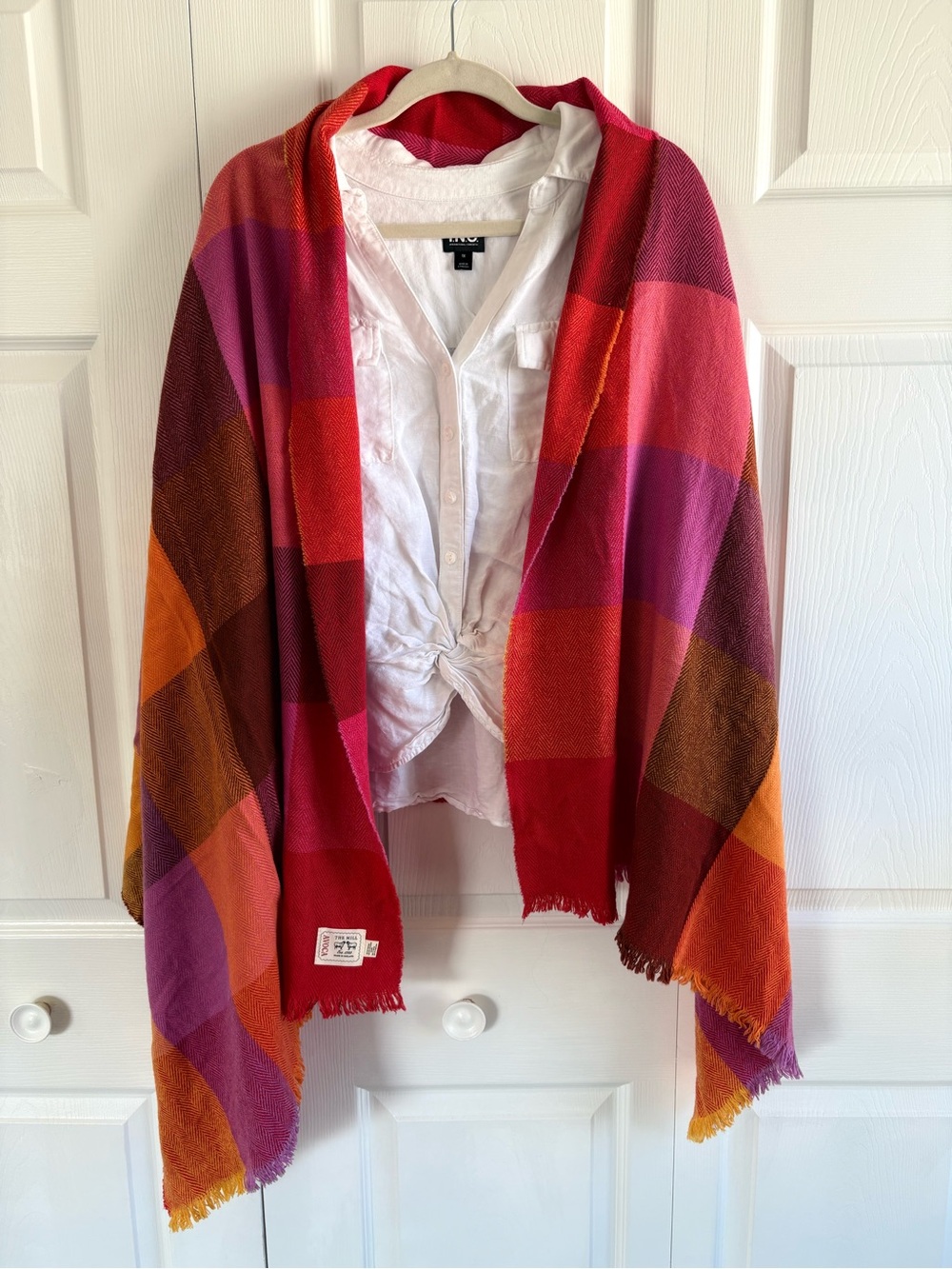 Avoca The Mill Wool Ireland Pink Orange Checkered Plaid Preppy Cozy Scatf Wrap
